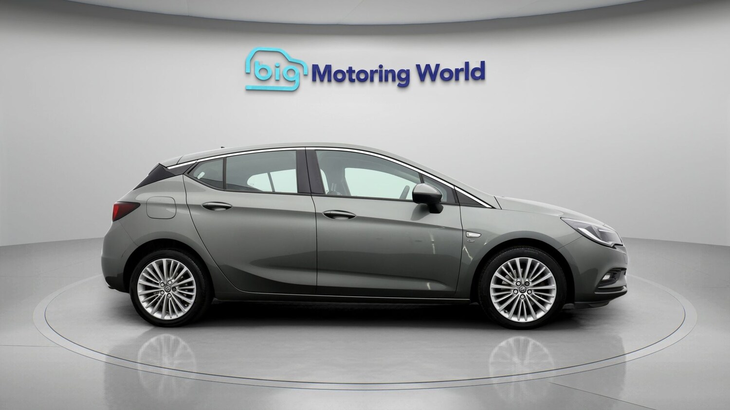 Used Vauxhall Astra for sale - 77812929: Photo 8