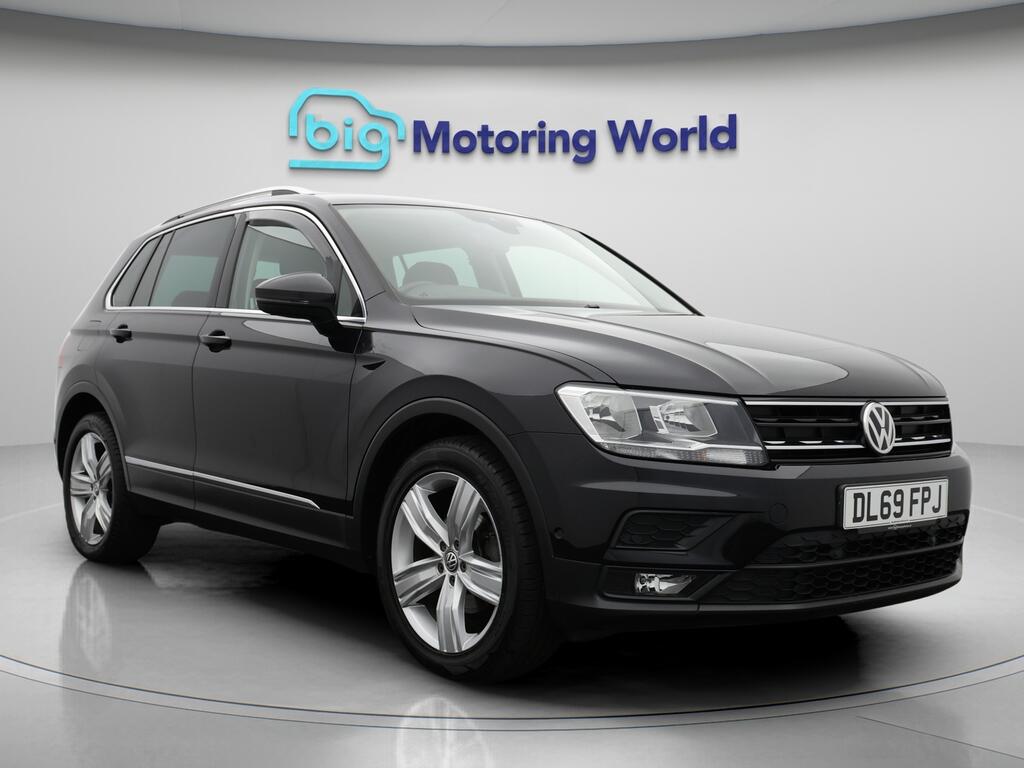 Used Volkswagen Tiguan 2020 for sale - 76644672: Photo 1