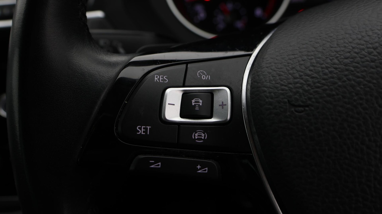 Used Volkswagen Tiguan 2020 for sale - 76644672: Photo 23