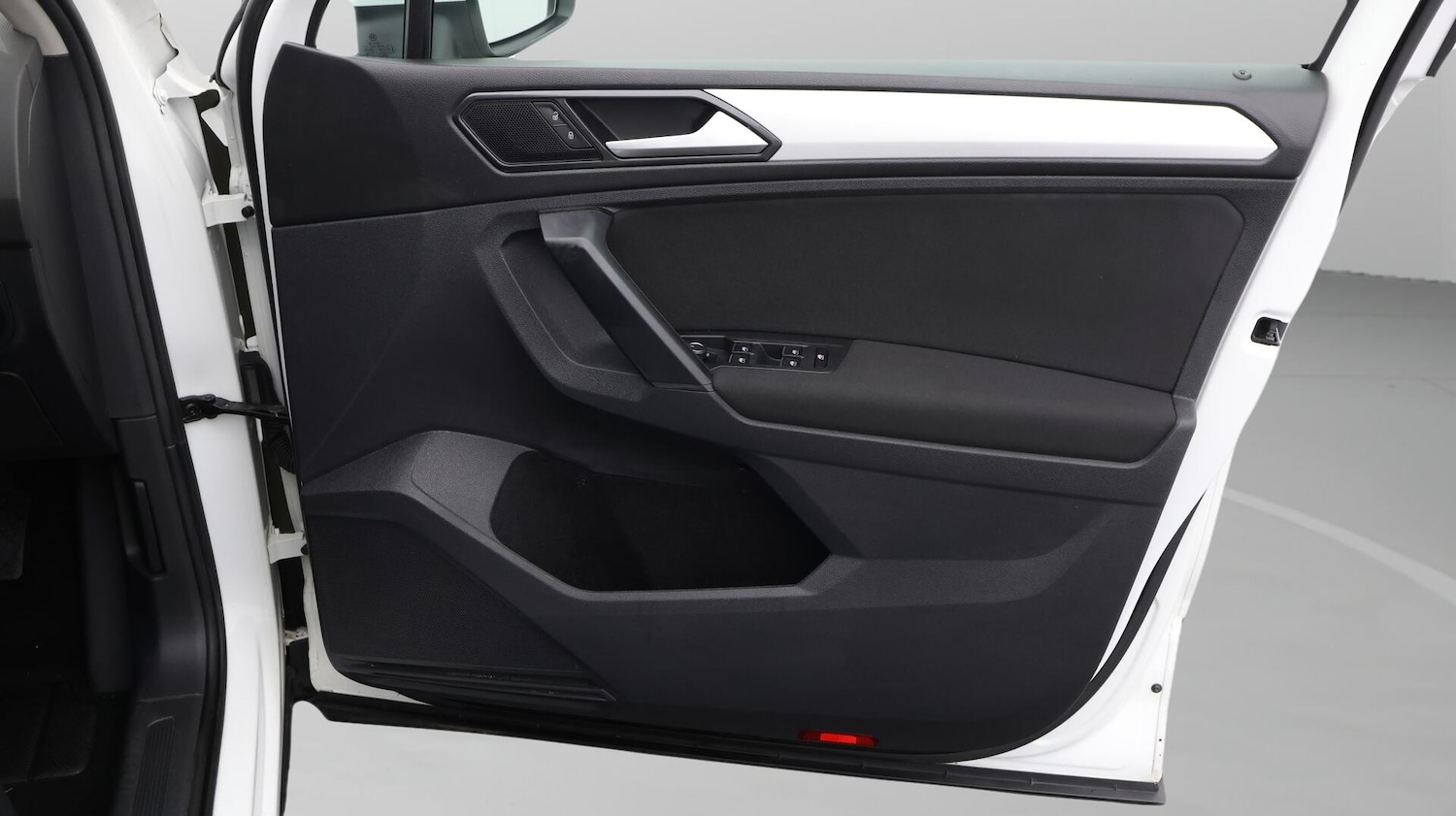 Used Volkswagen Tiguan for sale - 76728643: Photo 16