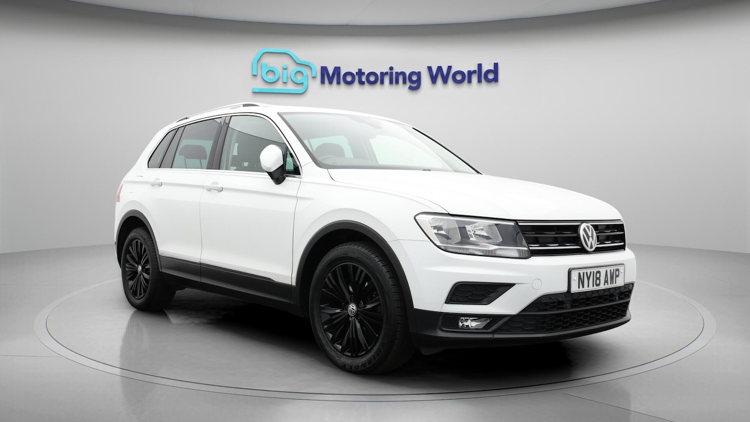 Used Volkswagen Tiguan for sale - 76728643: Photo 2