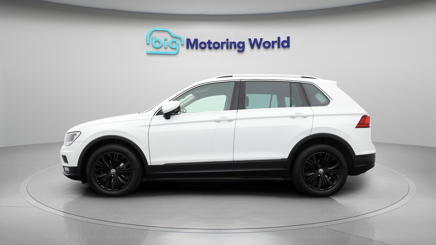 Used Volkswagen Tiguan for sale - 76728643: Photo 5