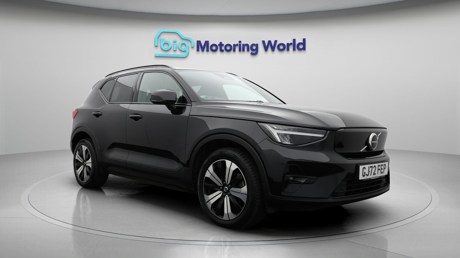 Used Volvo XC40 for sale - 77497688: Photo 1
