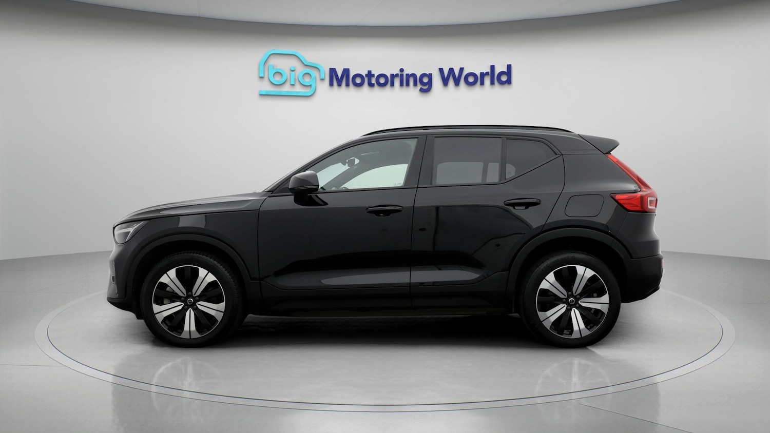 Used Volvo XC40 for sale - 77497688: Photo 4