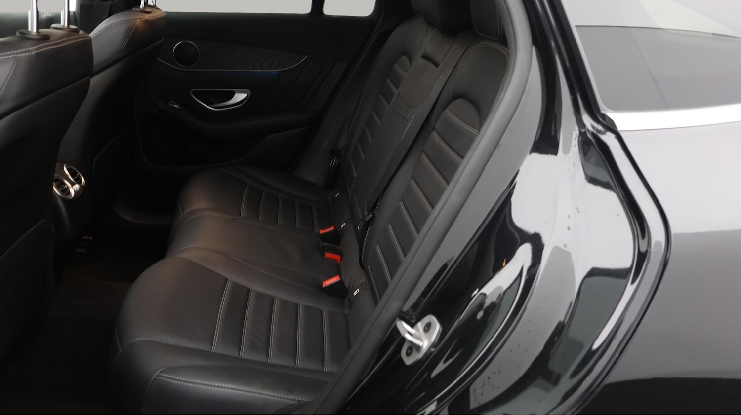 Used Mercedes-Benz EQC 2022 for sale - 76381183: Photo 16