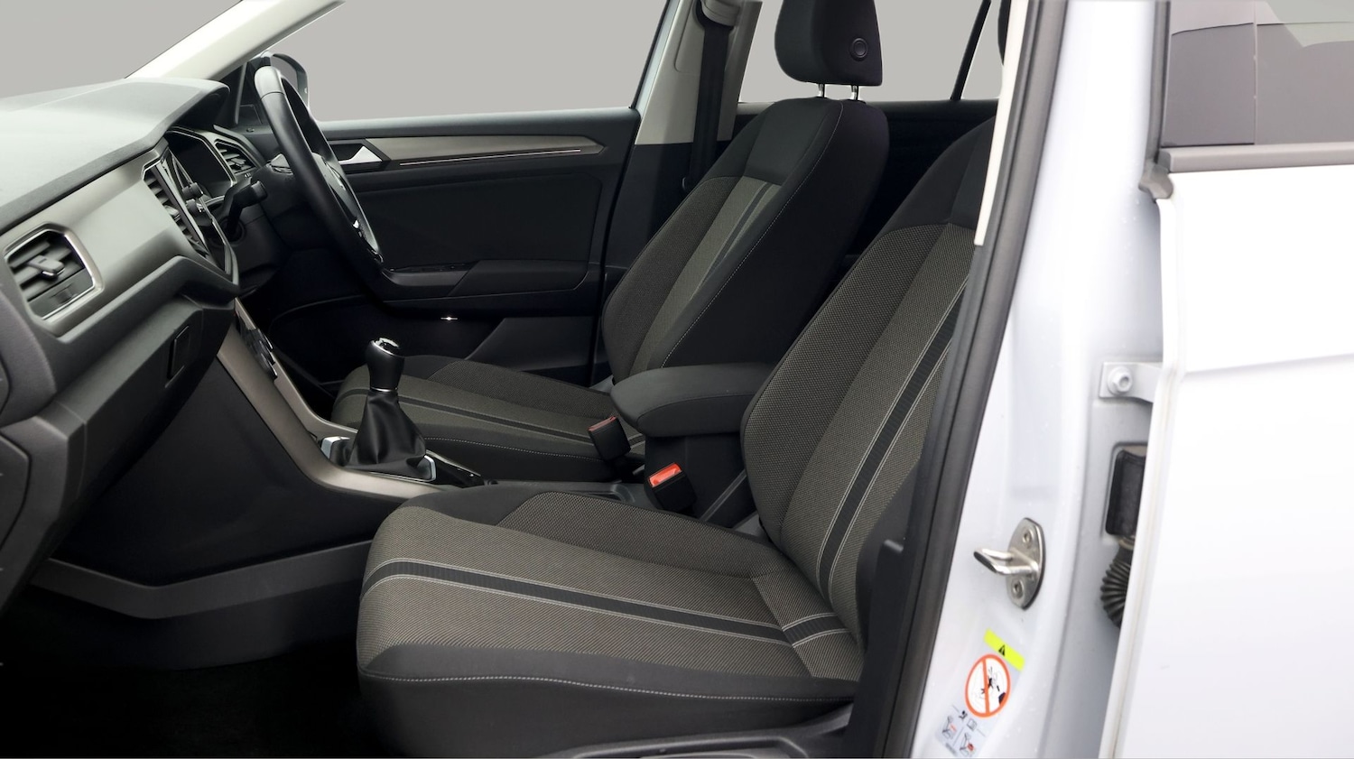 Used Volkswagen T-Roc 2021 for sale - 77306397: Photo 14