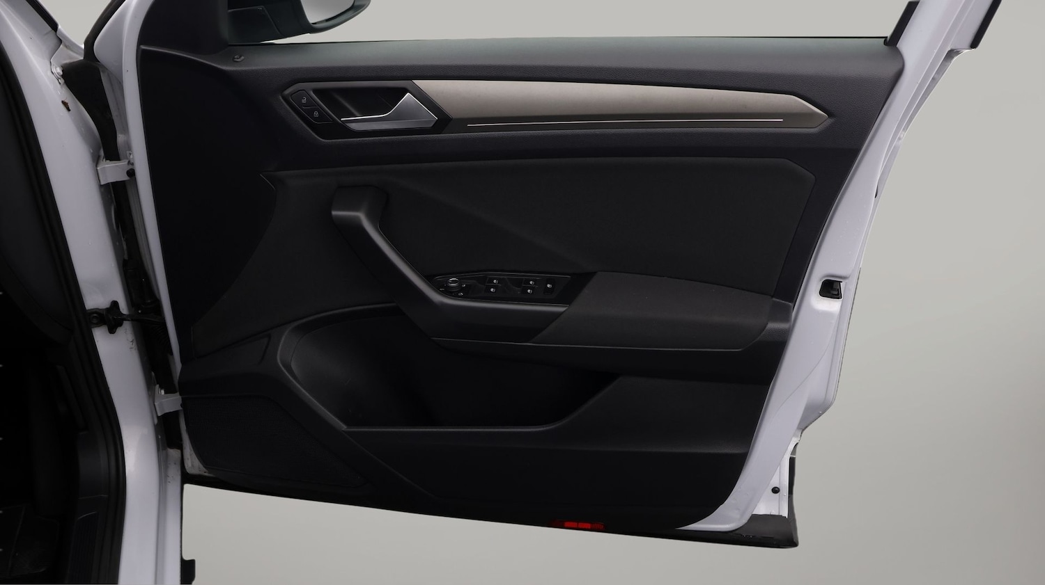 Used Volkswagen T-Roc 2021 for sale - 77306397: Photo 15