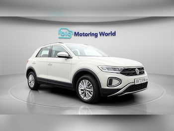 Used Volkswagen T-Roc 2022 for sale - 79589345: Photo