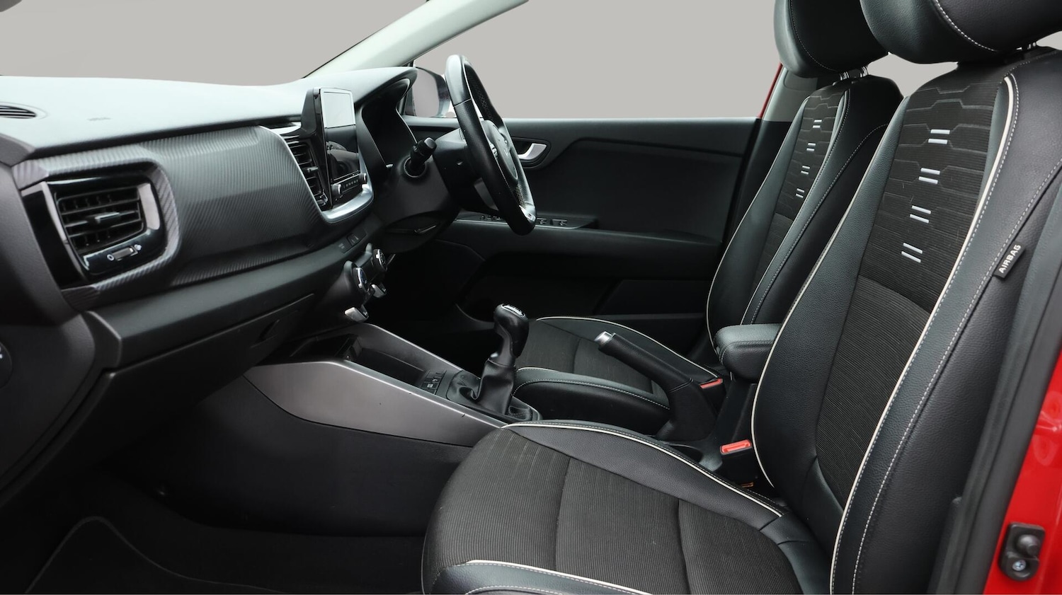 Used Kia Stonic 2022 for sale - 76295645: Photo 15