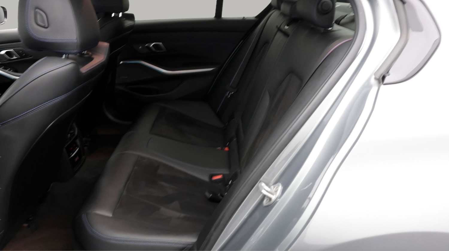 Used BMW 3 Series 2023 for sale - 77536352: Photo 16