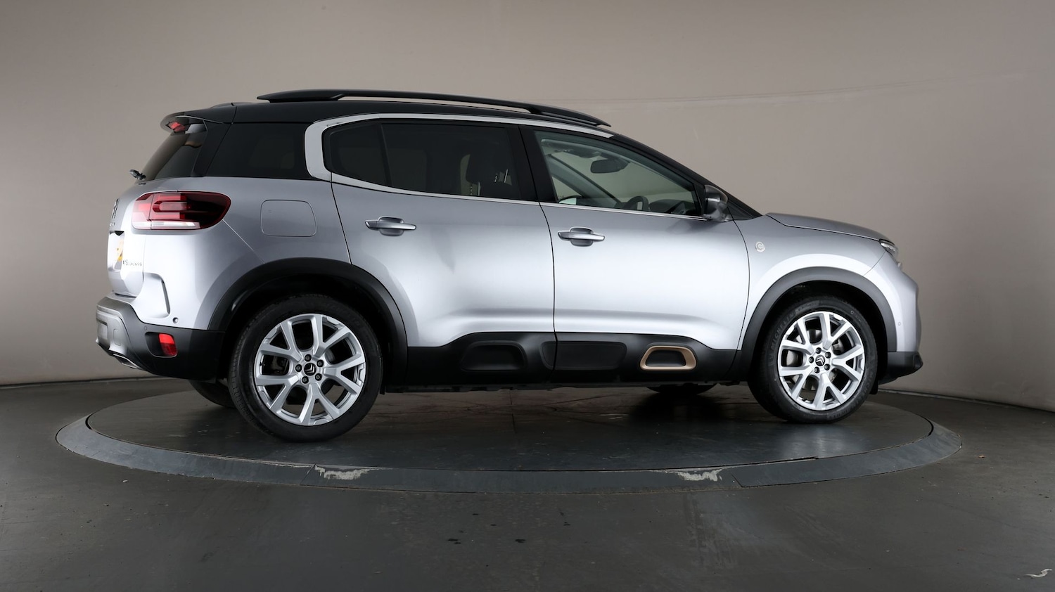 Used Citroen C5 Aircross 2023 for sale - 76810119: Photo 57