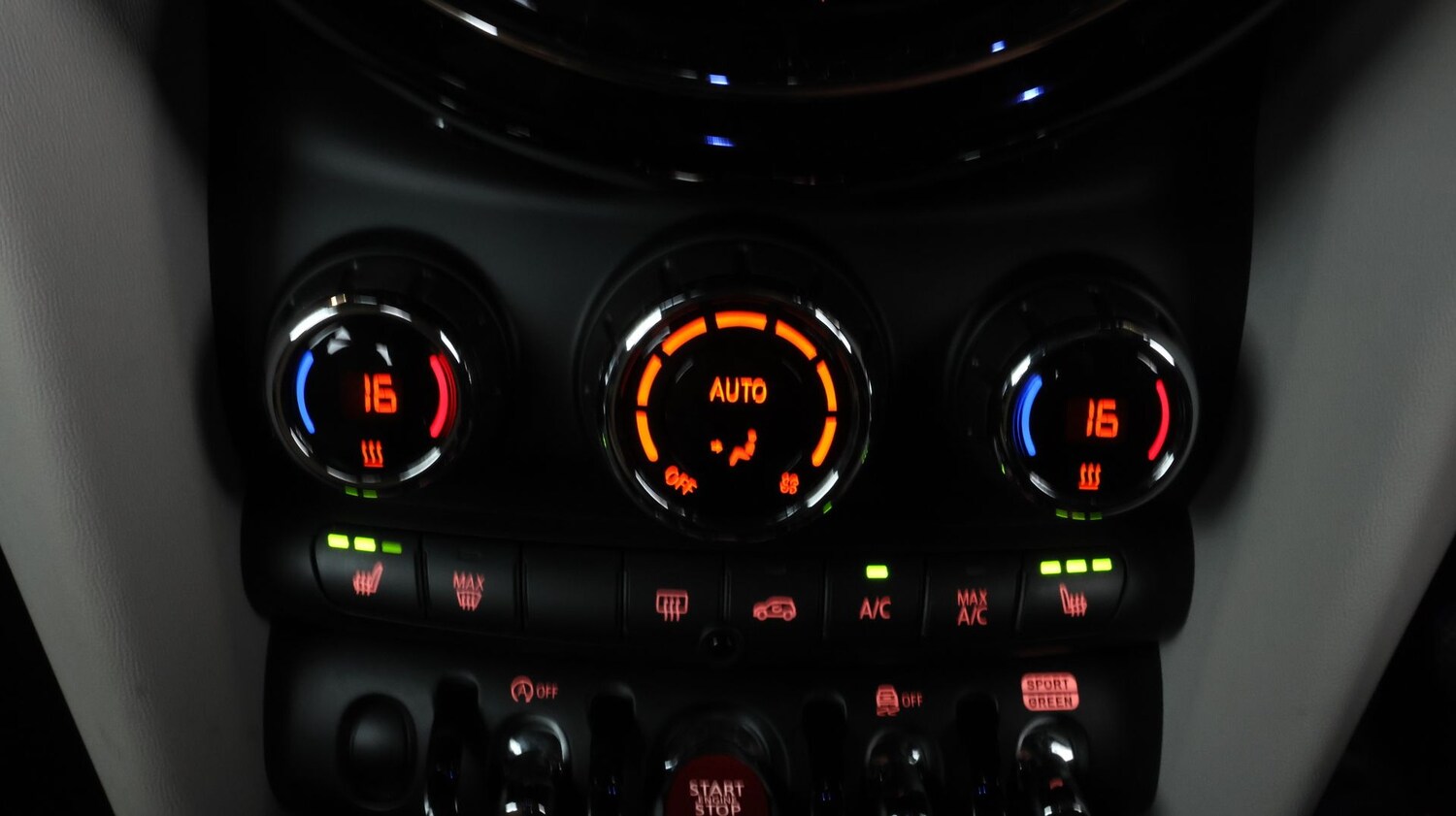 Used MINI Hatch 2023 for sale - 77467135: Photo 12