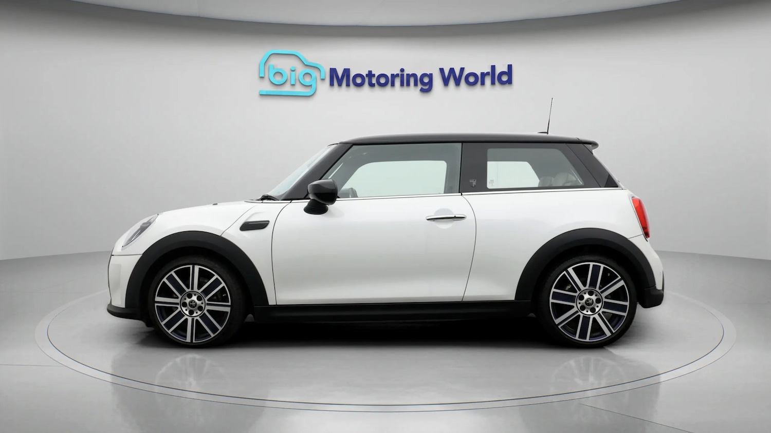 Used MINI Hatch 2023 for sale - 77467135: Photo 4