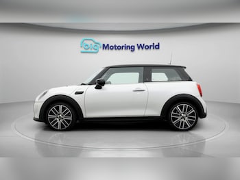 Used MINI Hatch 2023 for sale - 77467135: Photo