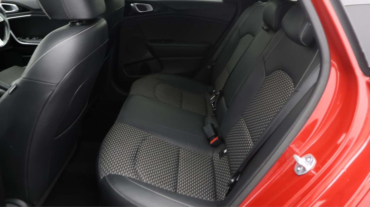 Used Kia Ceed 2023 for sale - 76408600: Photo 17