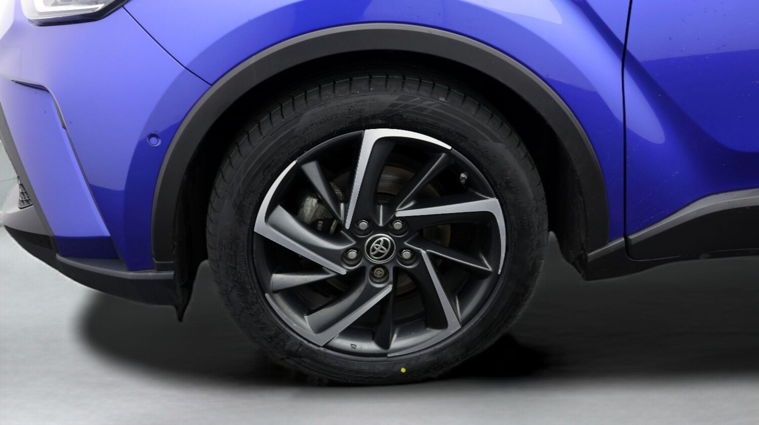 Used Toyota C-HR for sale - 77467133: Photo 18