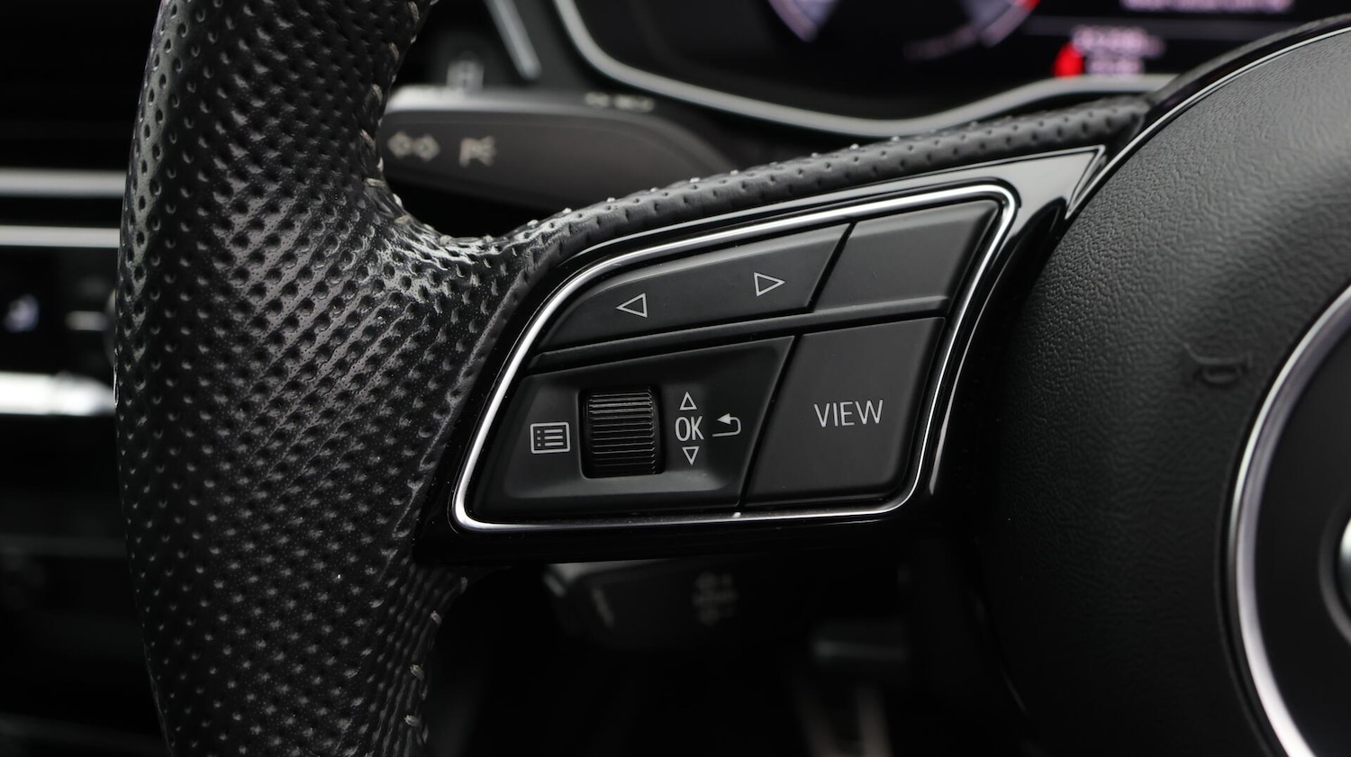 Used Audi A4 Avant 2020 for sale - 76072197: Photo 24