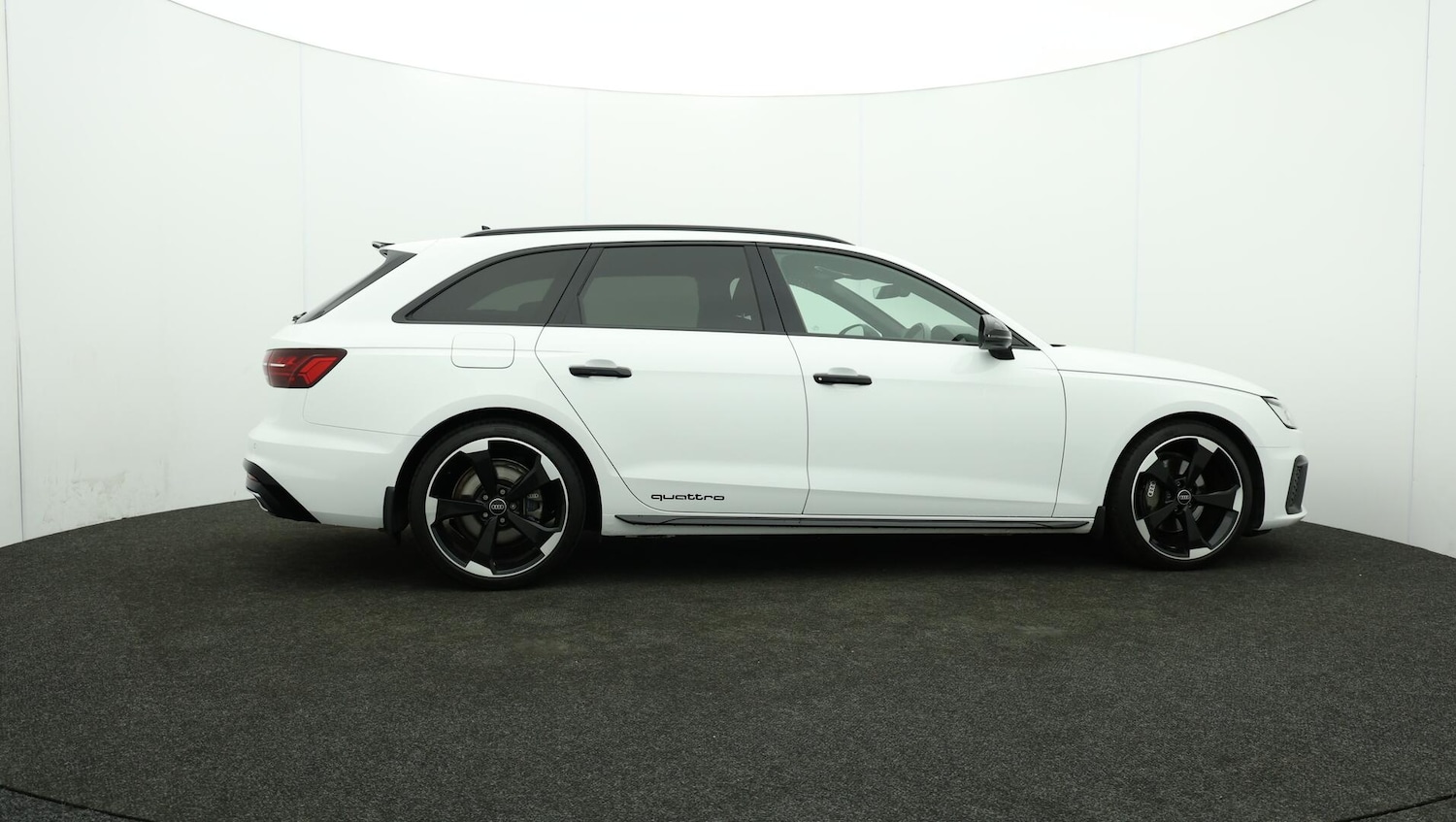 Used Audi A4 Avant 2020 for sale - 76072197: Photo 42