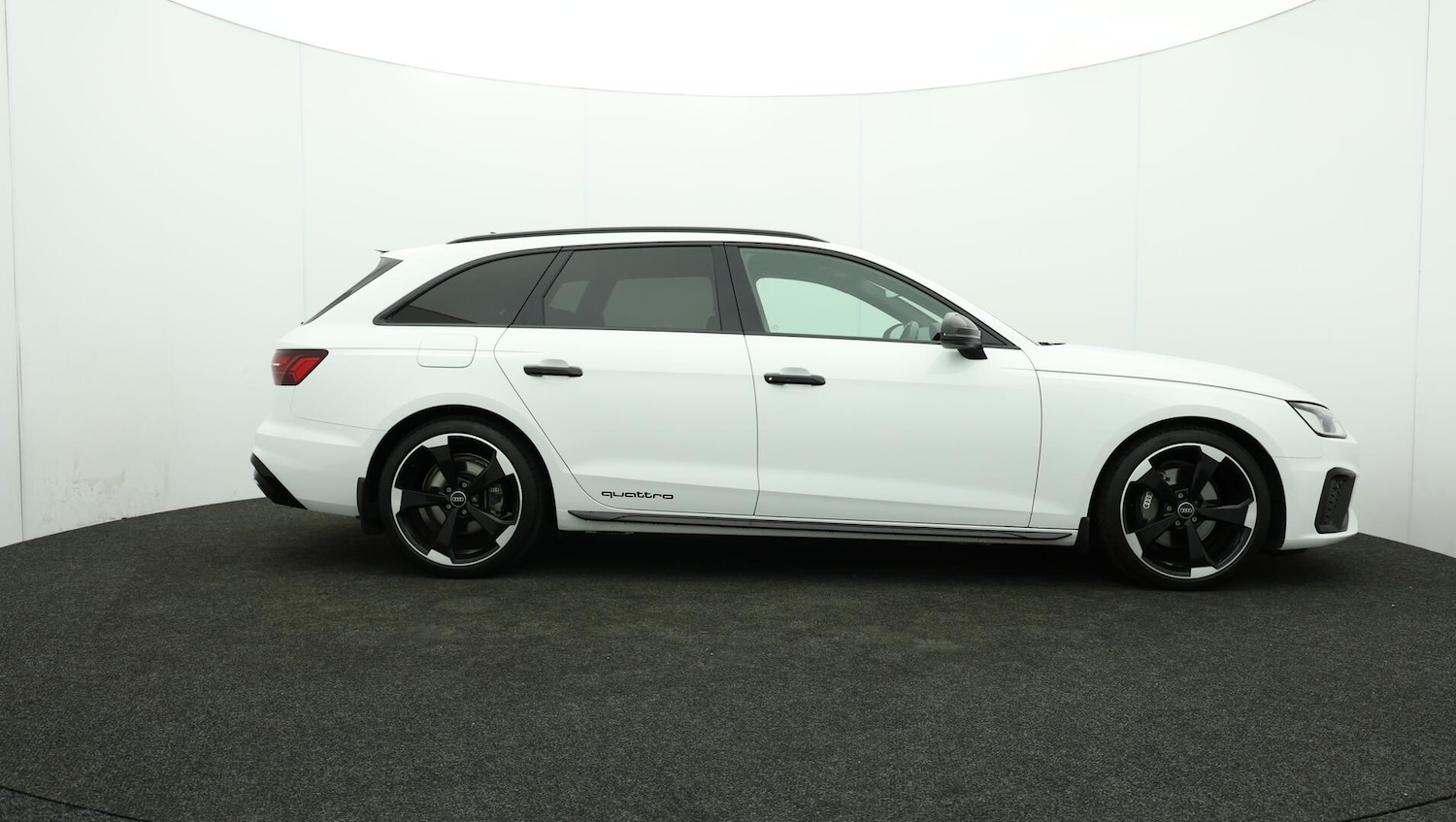 Used Audi A4 Avant 2020 for sale - 76072197: Photo 44