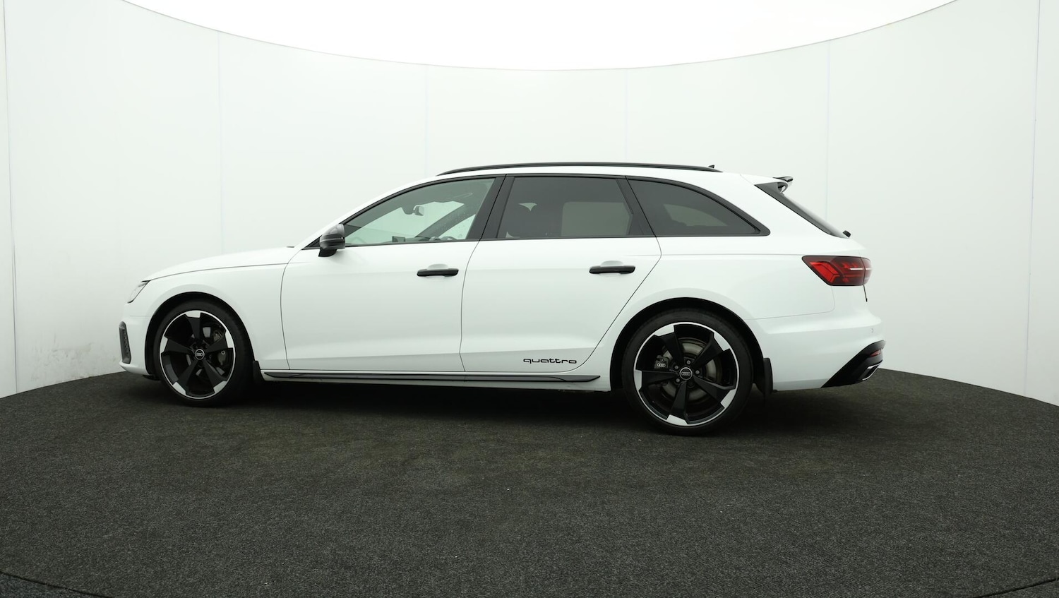Used Audi A4 Avant 2020 for sale - 76072197: Photo 75