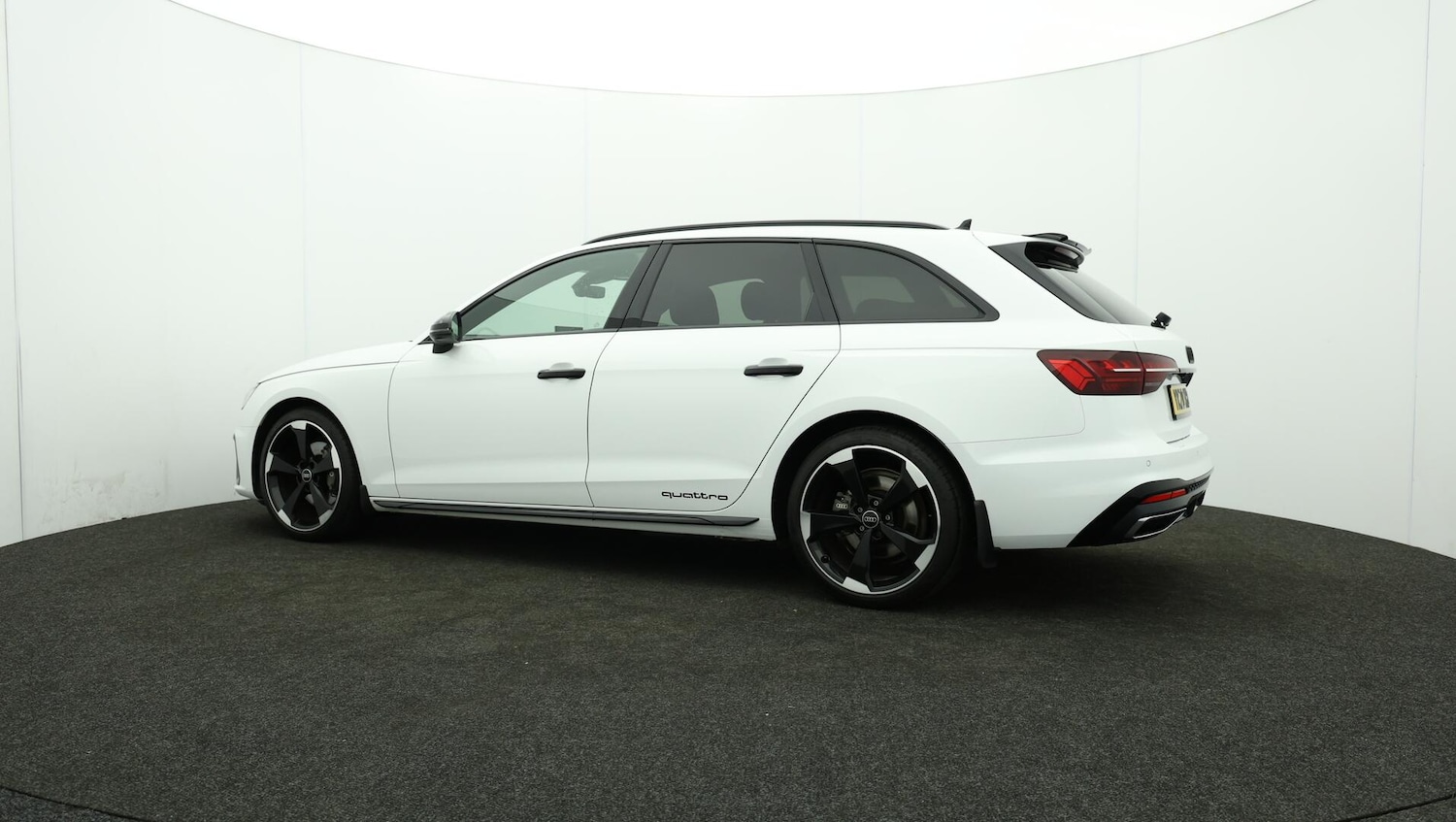 Used Audi A4 Avant 2020 for sale - 76072197: Photo 77