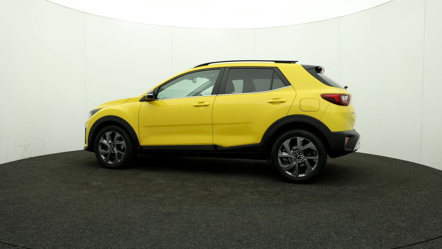 Used Kia Stonic for sale - 76809508: Photo 65