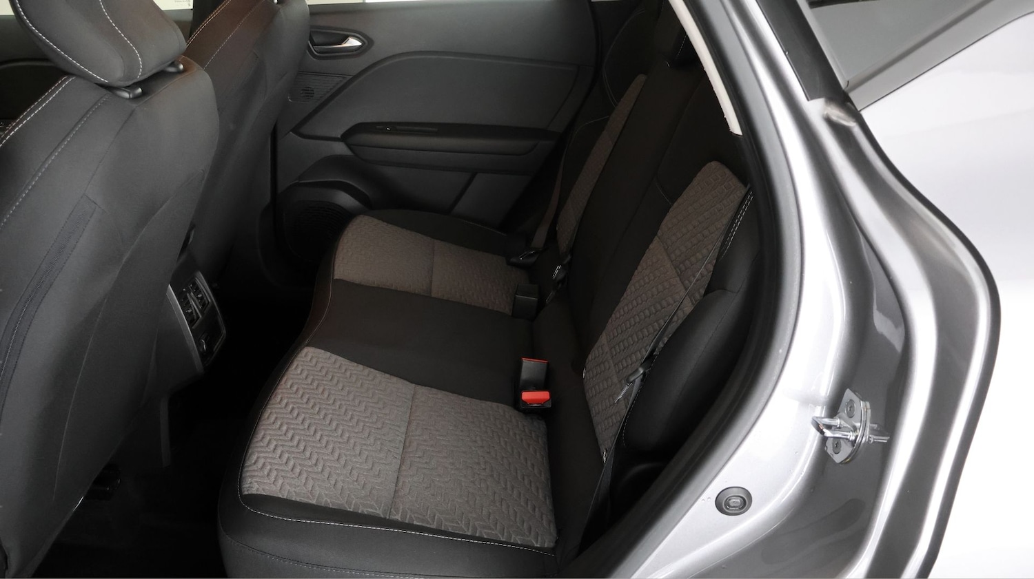 Used Renault Captur 2022 for sale - 77532195: Photo 15