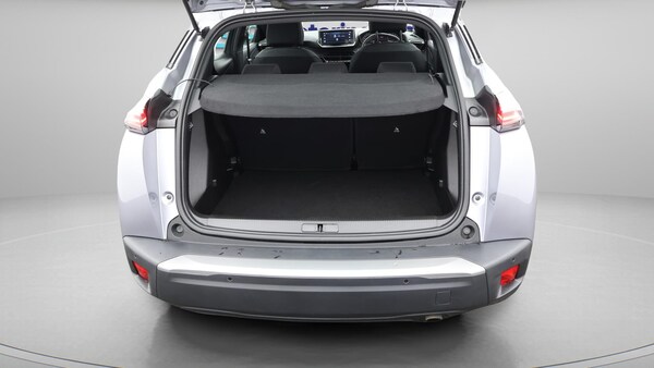 Used Peugeot 2008 2023 for sale - 75401927: Photo 27