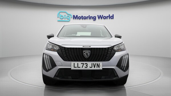 Used Peugeot 2008 2023 for sale - 75401927: Photo 3