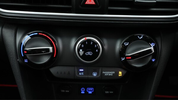 Used Hyundai KONA 2018 for sale - 76282818: Photo 13