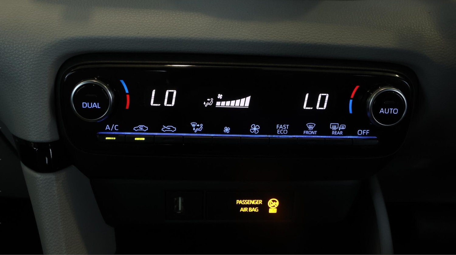 Used Toyota Yaris 2020 for sale - 76561747: Photo 13