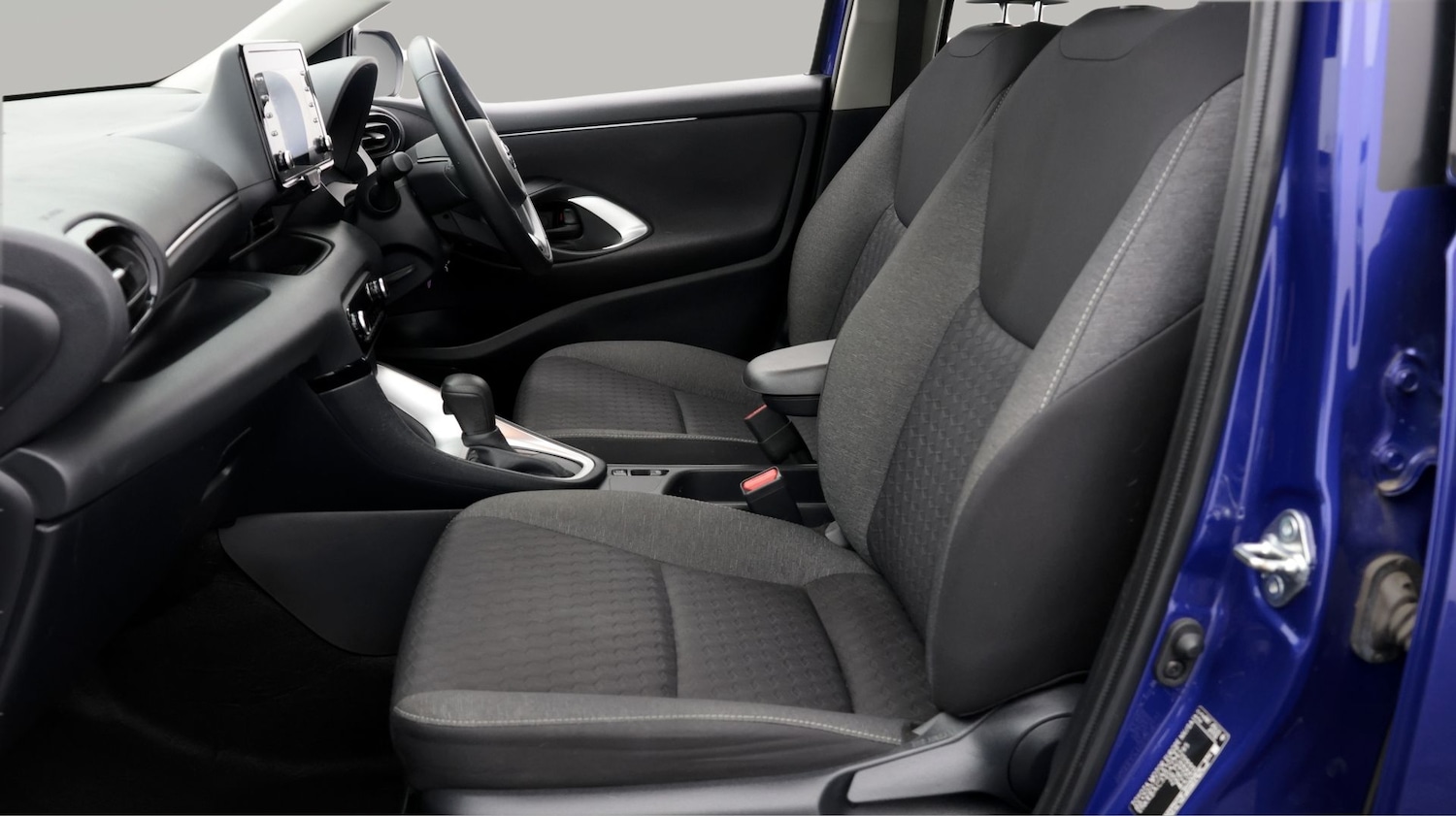 Used Toyota Yaris 2023 for sale - 77651618: Photo 14