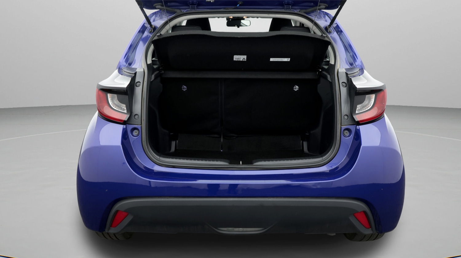 Used Toyota Yaris 2023 for sale - 77651618: Photo 17