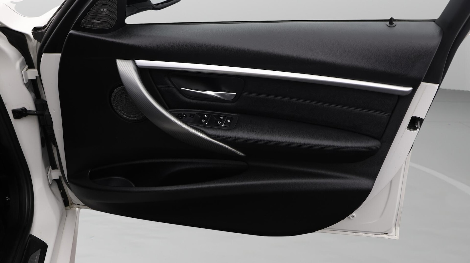 Used BMW 3 Series 2018 for sale - 76398291: Photo 16