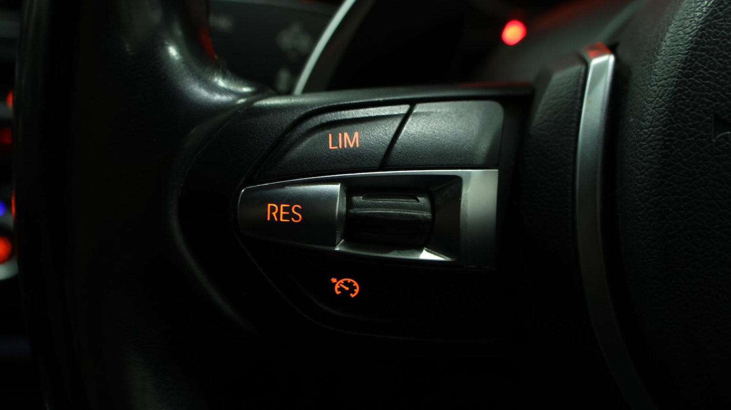 Used BMW 3 Series 2018 for sale - 76398291: Photo 22