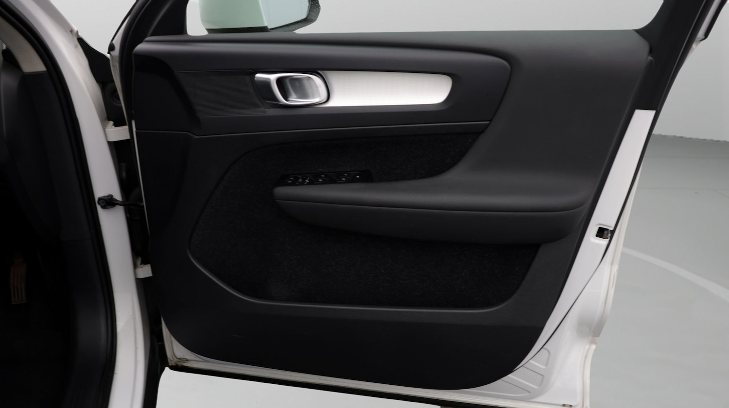 Used Volvo XC40 2020 for sale - 77953761: Photo 15