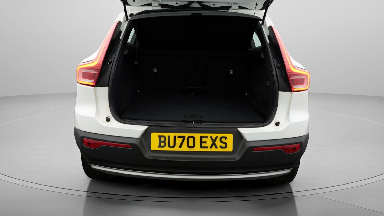 Used Volvo XC40 2020 for sale - 77953761: Photo 17