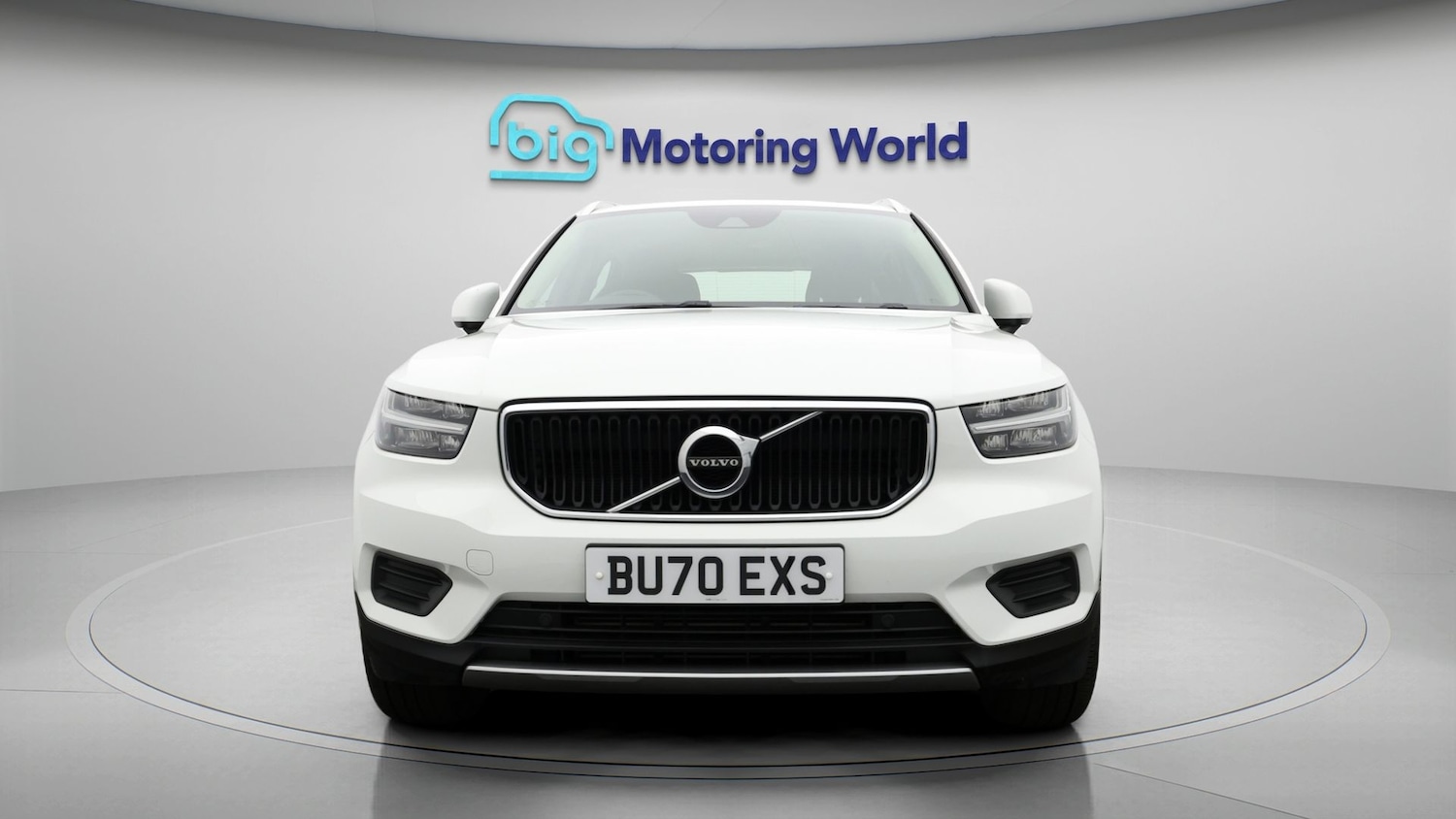 Used Volvo XC40 2020 for sale - 77953761: Photo 2