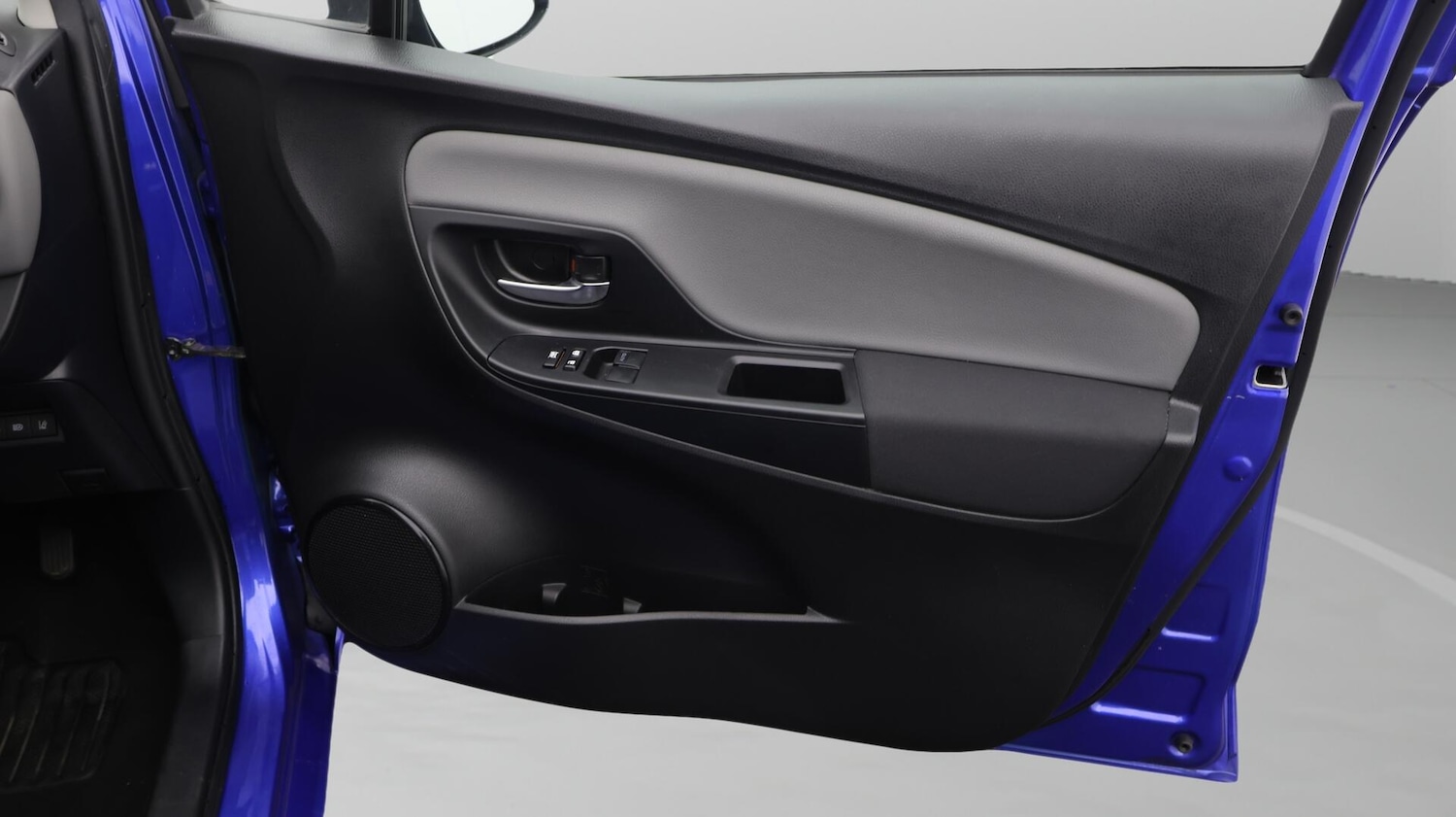 Used Toyota Yaris 2018 for sale - 76512576: Photo 16