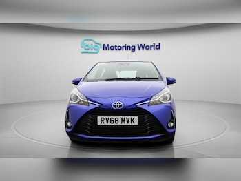 Used Toyota Yaris 2018 for sale - 76512576: Photo