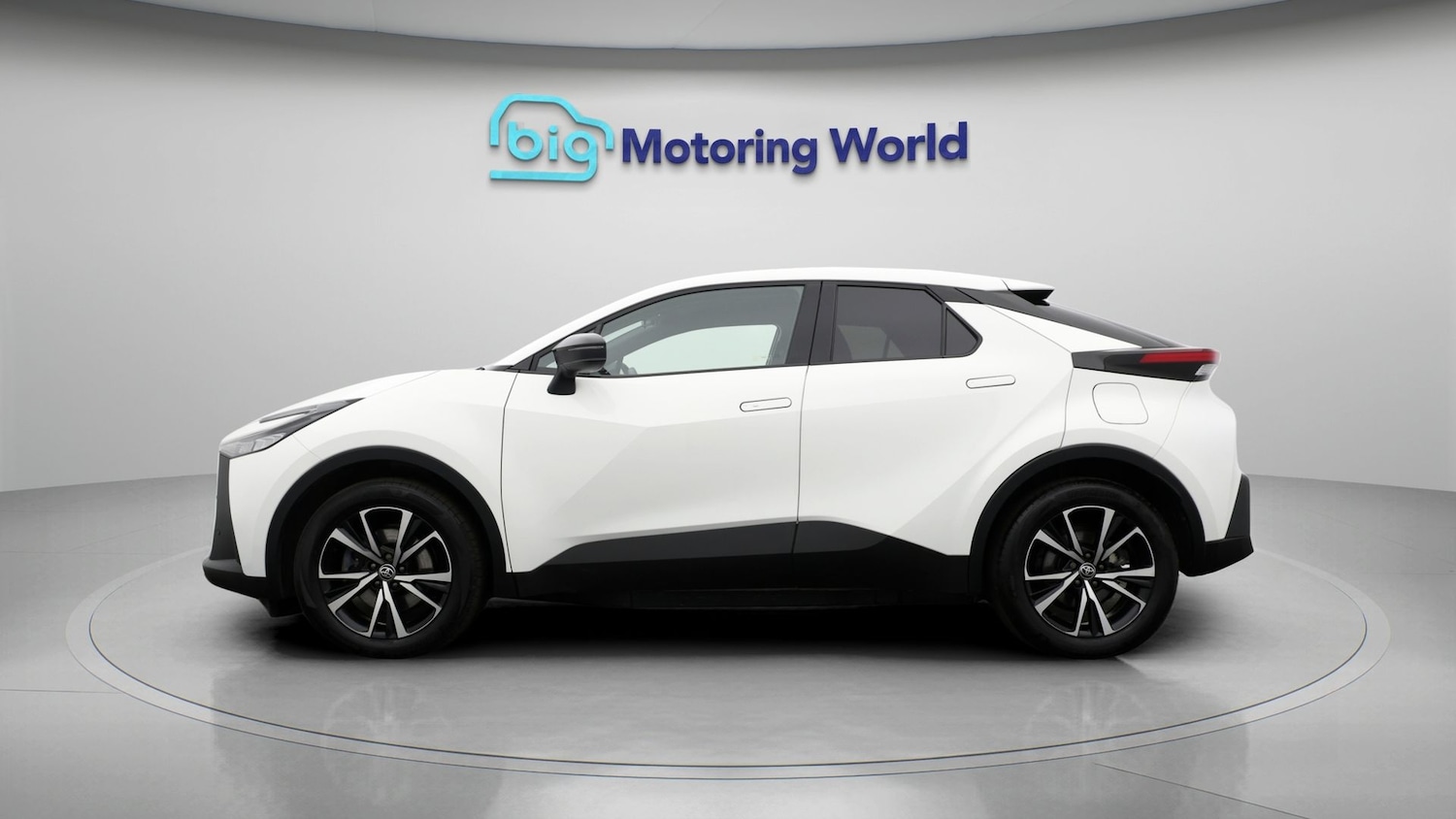 Used Toyota C-HR 2025 for sale - 78046654: Photo 4