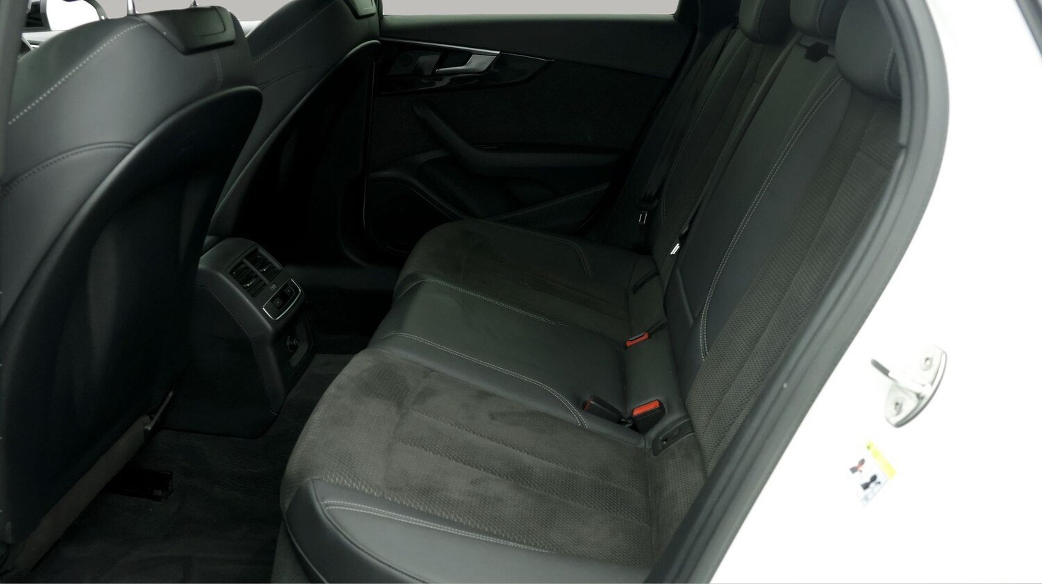 Used Audi A4 2021 for sale - 77525767: Photo 16