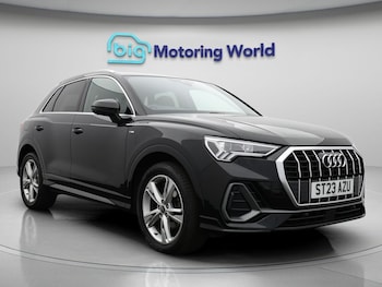 Audi - Q3