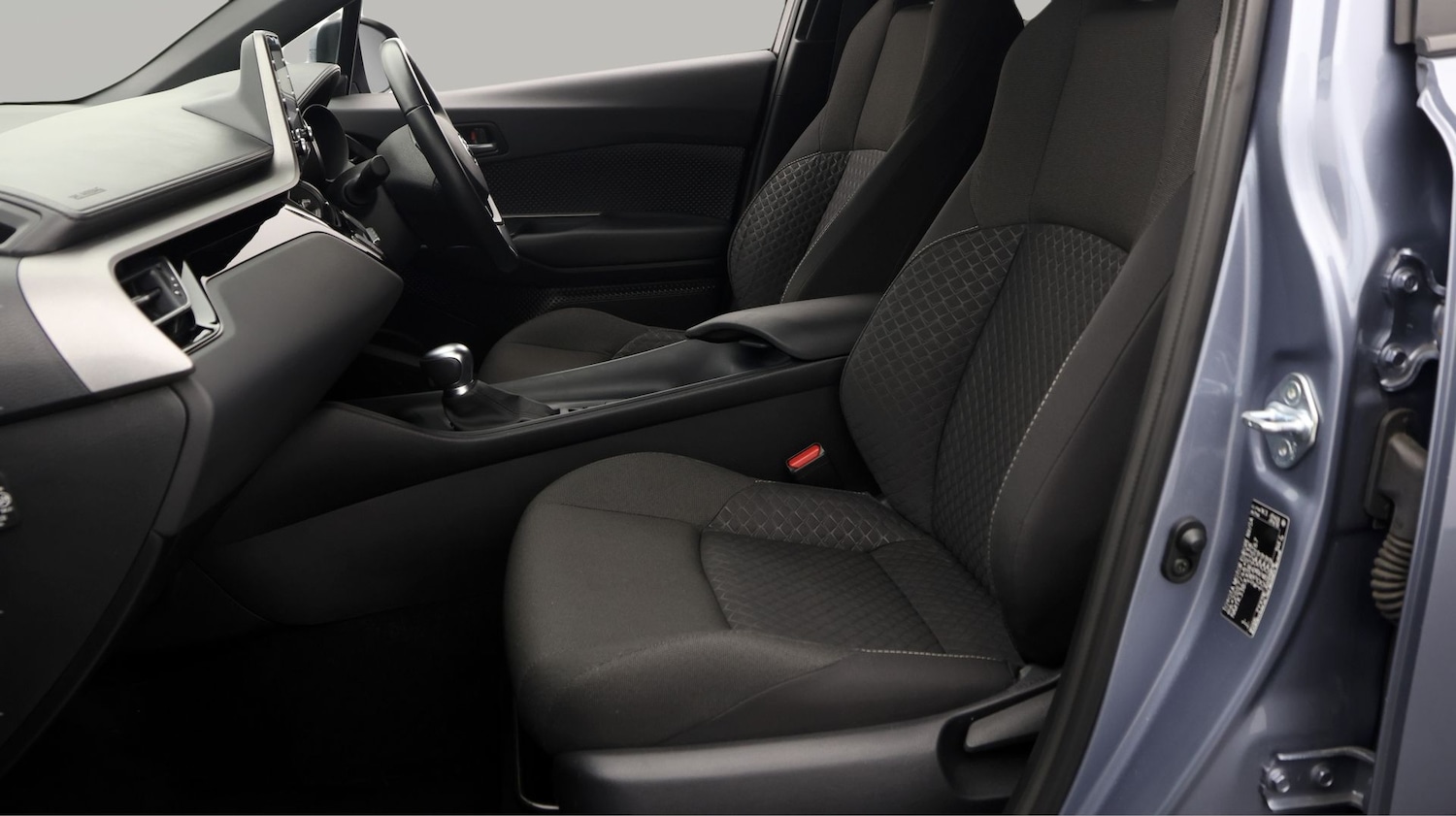 Used Toyota C-HR 2022 for sale - 77329518: Photo 14