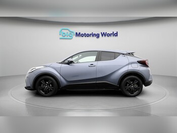 Used Toyota C-HR 2022 for sale - 77329518: Photo