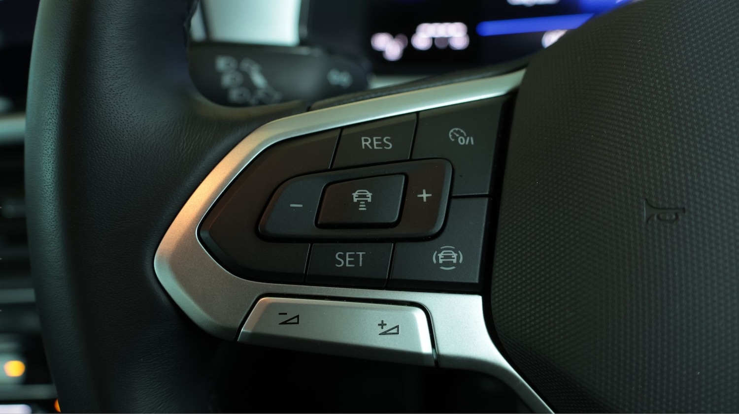 Used Volkswagen T-Roc 2025 for sale - 78073377: Photo 21