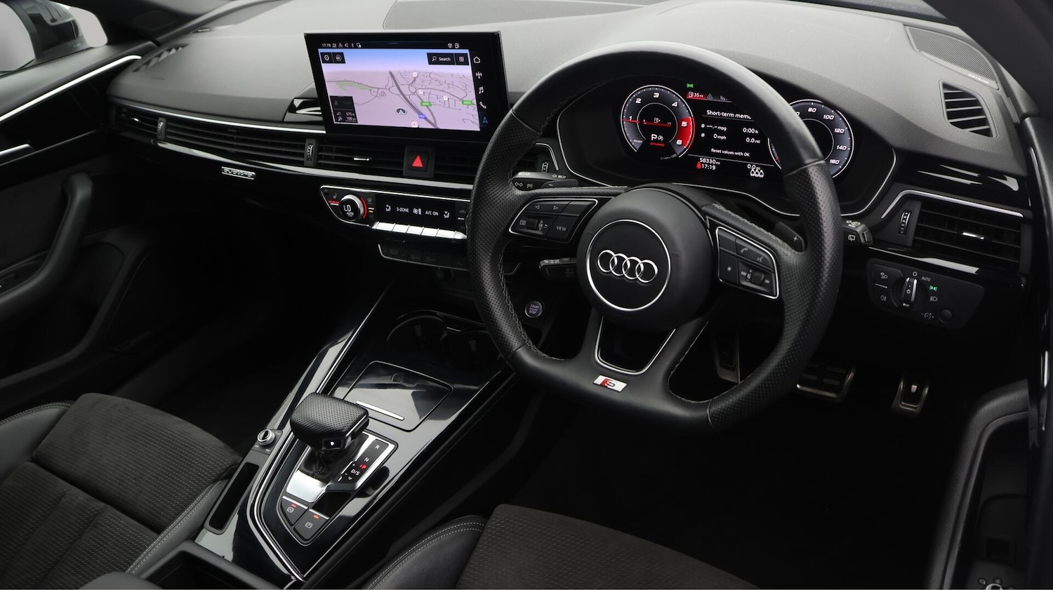 Used Audi A4 Avant 2021 for sale - 76270916: Photo 10
