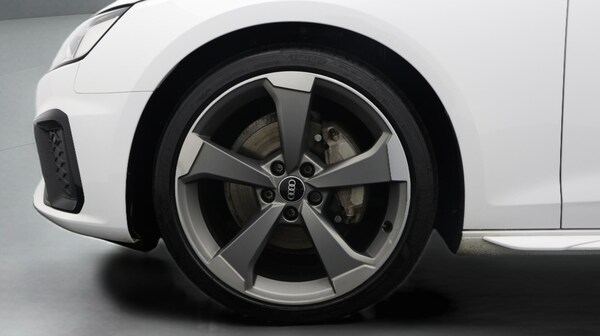 Used Audi A4 2021 for sale - 76270916: Photo 19
