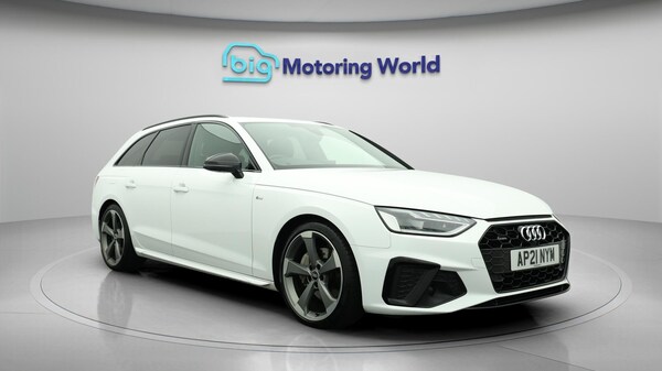 Used Audi A4 2021 for sale - 76270916: Photo 2