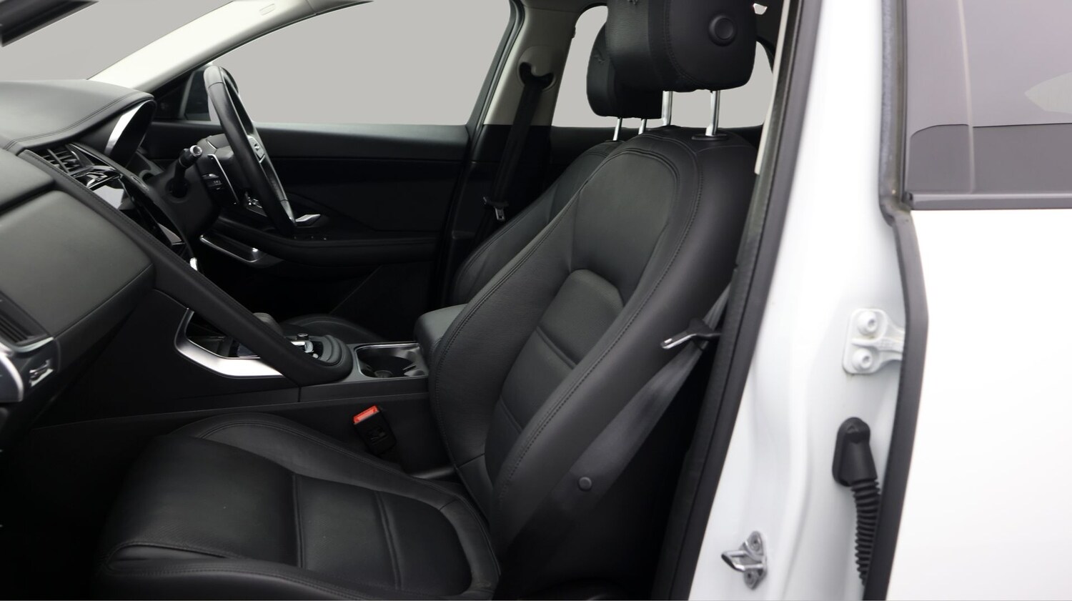 Used Jaguar E-Pace for sale - 77195566: Photo 14